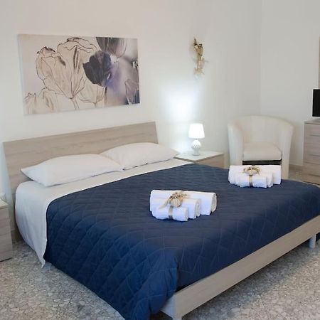 Il Mare In Citta. Appartamento Vista Mare Monopoli Exteriör bild